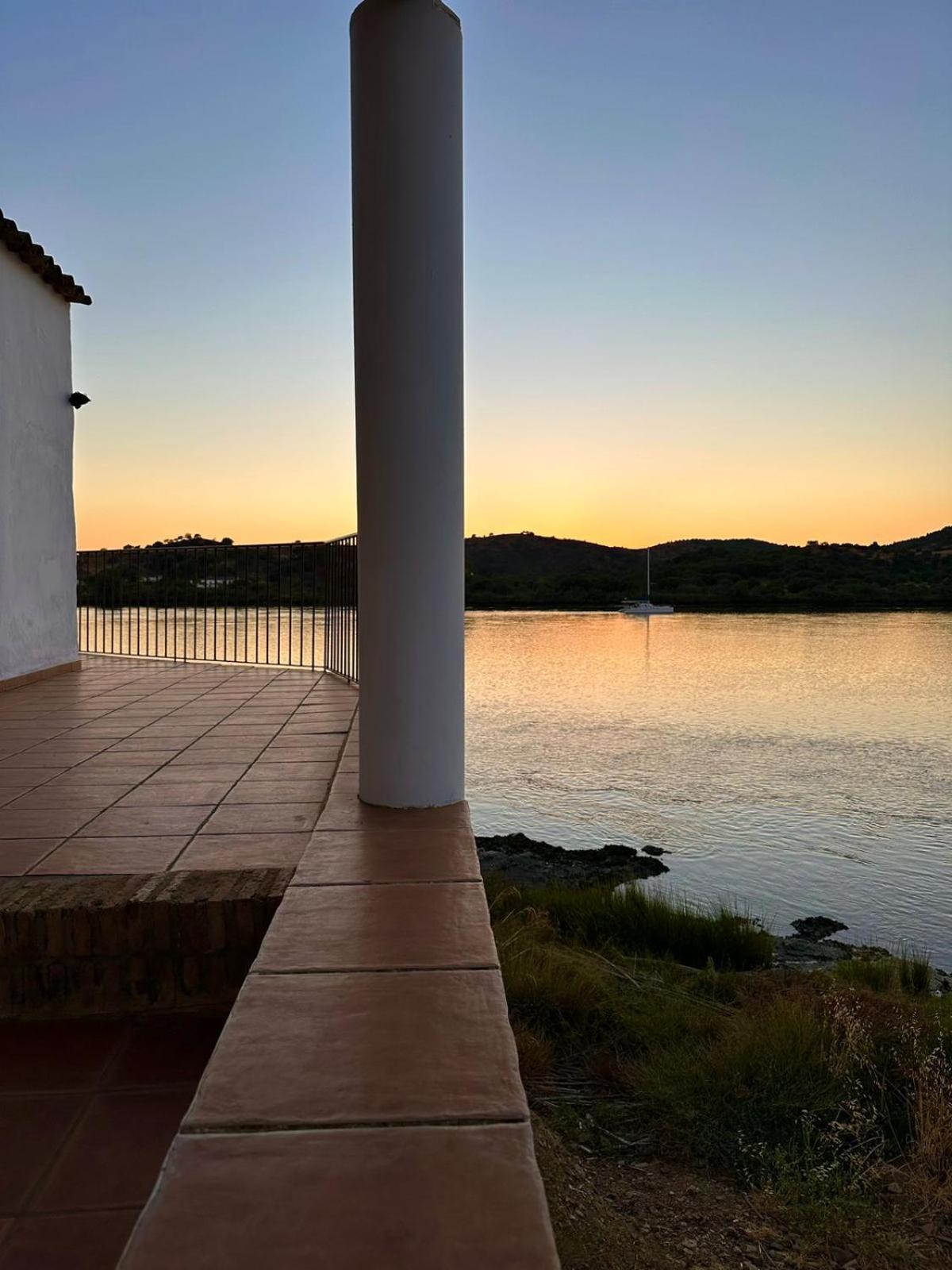 Magnifica Casa A Orillas Del Guadiana Huelva Zewnętrze zdjęcie